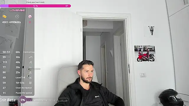 ZackFraser's Live XXX Chat