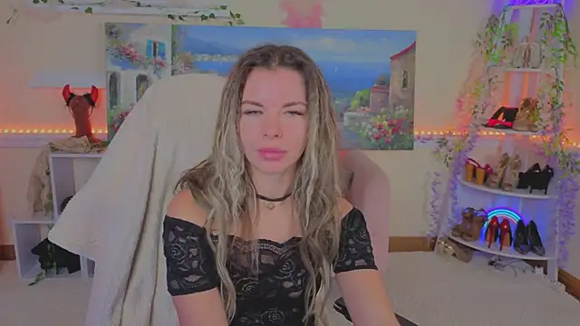 Real_Tini 라이브 XXX 채팅