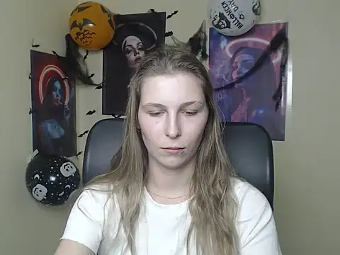 StrangerGi 라이브 XXX 채팅