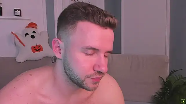 Chatroom XXX en direct de EnriqueBarberry