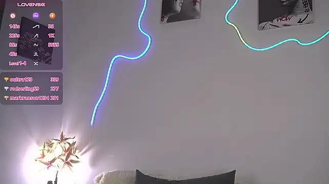 minty_bite's Live XXX Chat