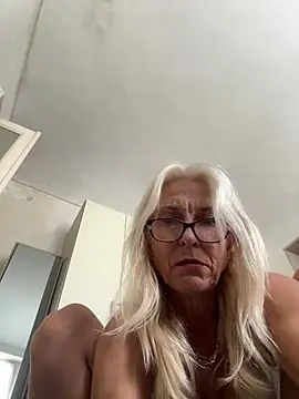 adella13 라이브 XXX 채팅