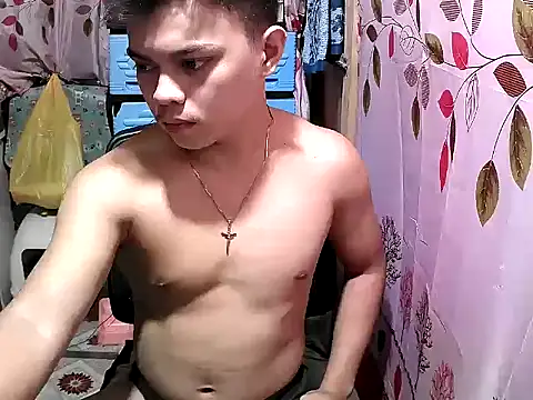 Theboy_cummerx69のライブXXXチャット