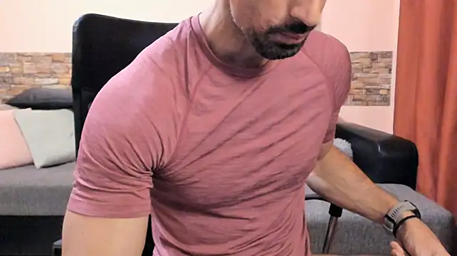 Chat XXX Live HotHunkTrainer