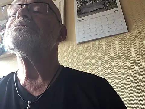 harburger40 Chat XXX live