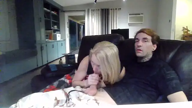 Show Webcam de 2-BLUNT-CUNTS
