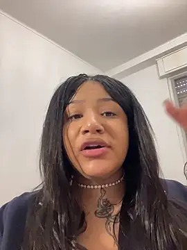 Chat +18 de SashaLiciosa_ ao vivo