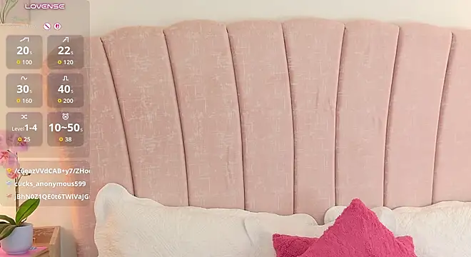 ClaradelMar Adlı Modelin Canlı XXX Sohbeti
