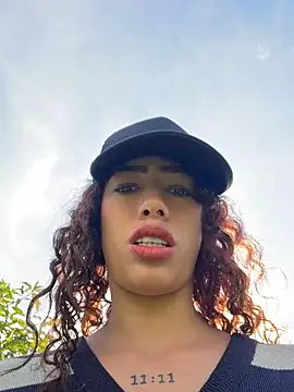 roxyrougee Chat XXX in diretta