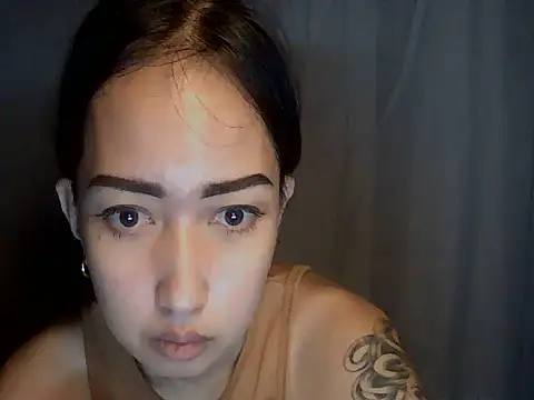 دردشة XXnaughty_08XX الجنسية المباشرة
