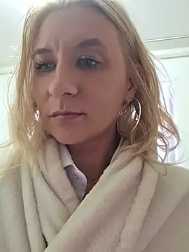 KaylinJan Live XXX-Chat