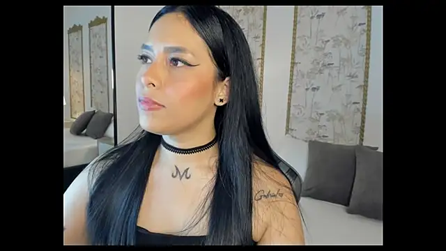 lunna_foox Adlı Modelin Canlı XXX Sohbeti
