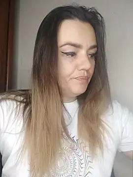 KrissSexi's Live XXX Chat