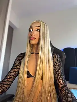 obysexy Adlı Modelin Canlı XXX Sohbeti