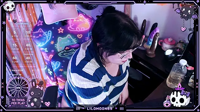 LiloMoon69's Live XXX Chat