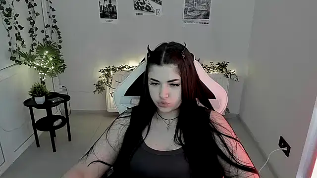 TinsleyPeach's Live XXX Chat