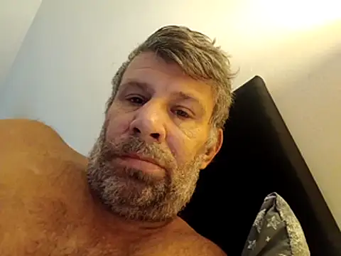 Chat +18 de stud2512 ao vivo