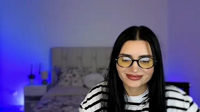 Little_miaa_ – Naživo XXX chat