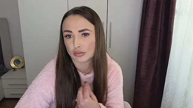 xxxPlayboydollxxx's Live XXX Chat
