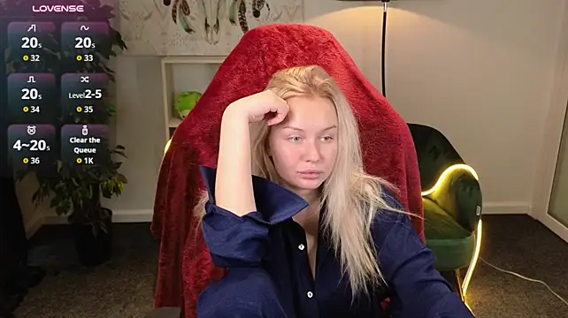 XXX chat uživo modela AstridColman