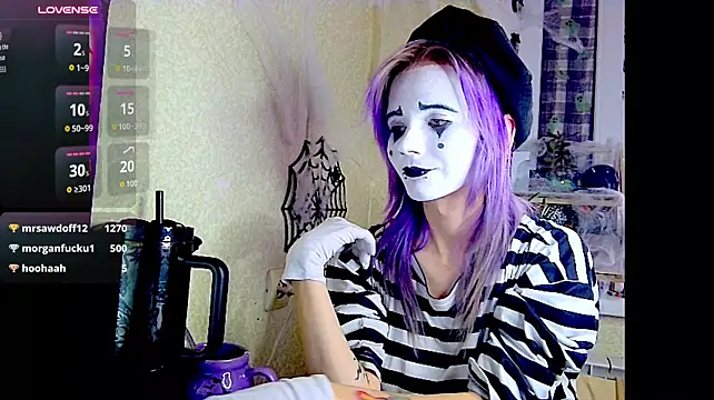 Živý XXX chat AdamTarlet