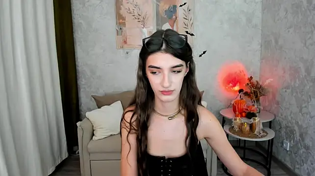 SabrinaWayne: απευθείας συνομιλία ΧΧΧ