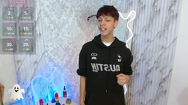 OLIIVER_TAY: онлайн-секс-чат