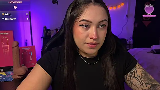 Lilyhotson Adlı Modelin Web Kamerası Şovu