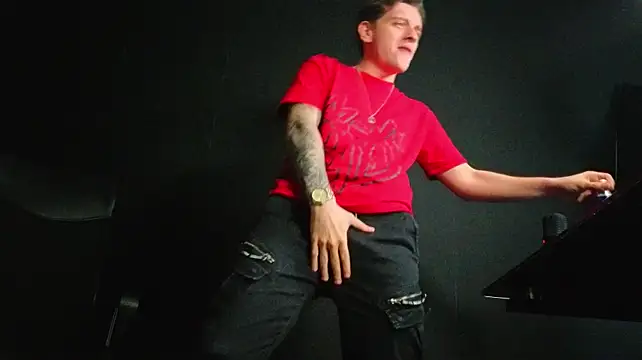 FelixStarkk live XXX chat