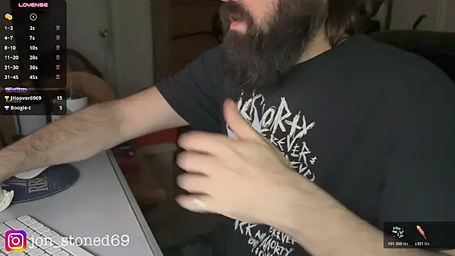 Apocalypse_Jerry – Naživo XXX chat