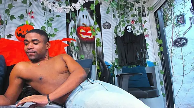 AidenRoss_ XXX чат на живо
