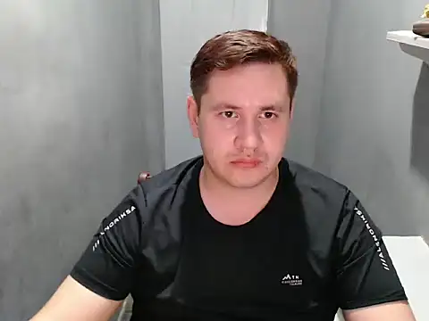 Živý XXX chat Lucas_Cross