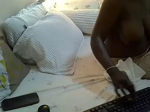 Sweetreena 라이브 XXX 채팅