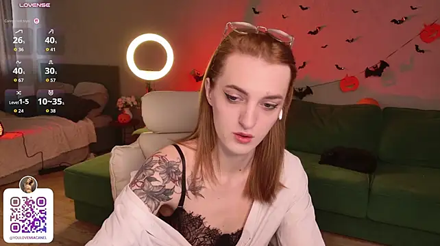 Chat +18 de MiaKomoi ao vivo