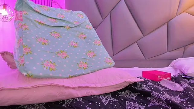 alisstarr XXX чат на живо