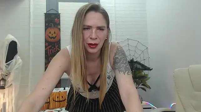 TessaDaybreakn Live XXX chat
