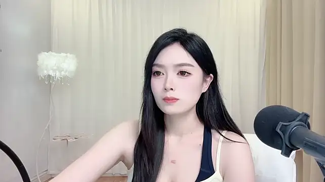 LiLy0608 라이브 XXX 채팅