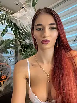 VixenRosse Adlı Modelin Canlı XXX Sohbeti