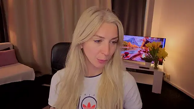 EllisSkyy 라이브 XXX 채팅