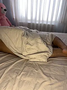 SecretGuyTr Chat XXX in diretta