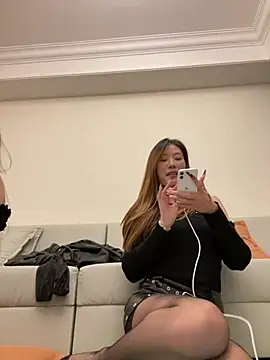 Chat XXX Live elleShow