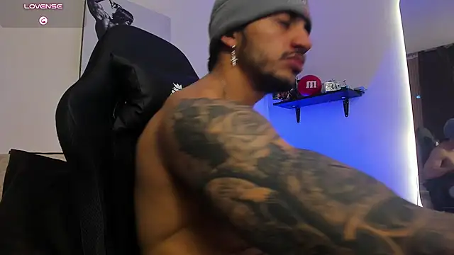 LiamReigns_ 라이브 XXX 채팅