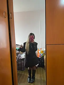 XXX chat uživo modela Thegirlofthemirror