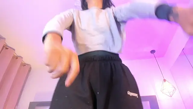 دردشة Maddie_Ray الجنسية المباشرة