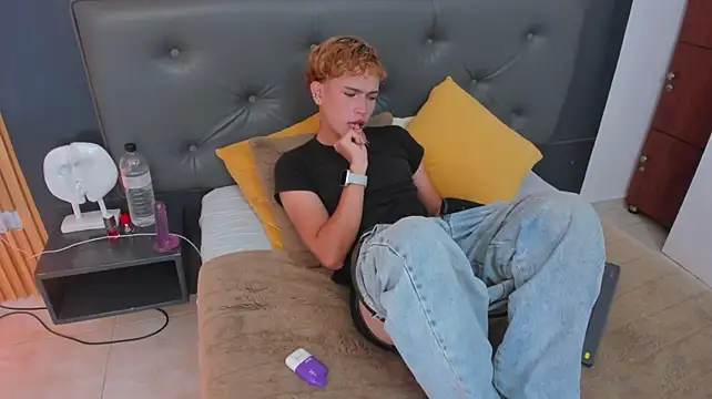 RyanFox1 Chat XXX live