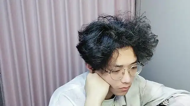 wssoo11 Chat XXX live