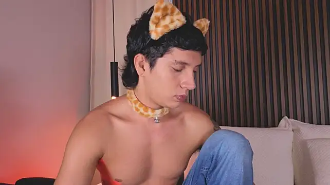 XXX chat uživo modela JacoboSwam