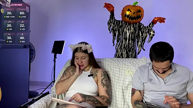Czat XXX na żywo – INSOMNIA_strip