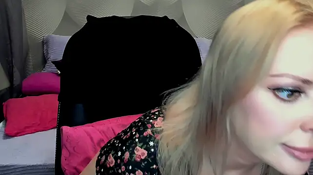 Hotdreamhere 라이브 XXX 채팅