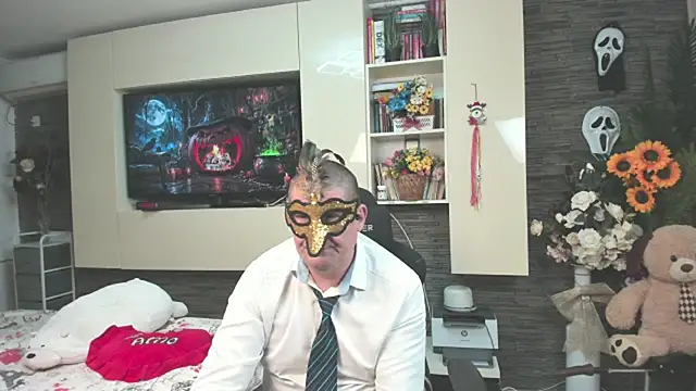 SpartacusDaddy48 Chat XXX live